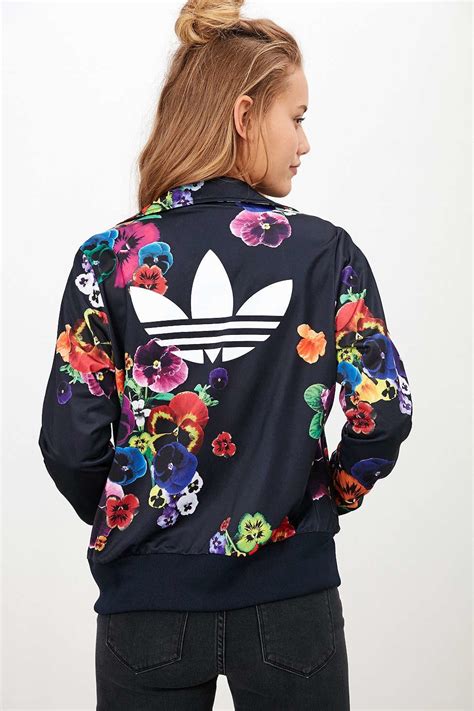 adidas originals clothing.